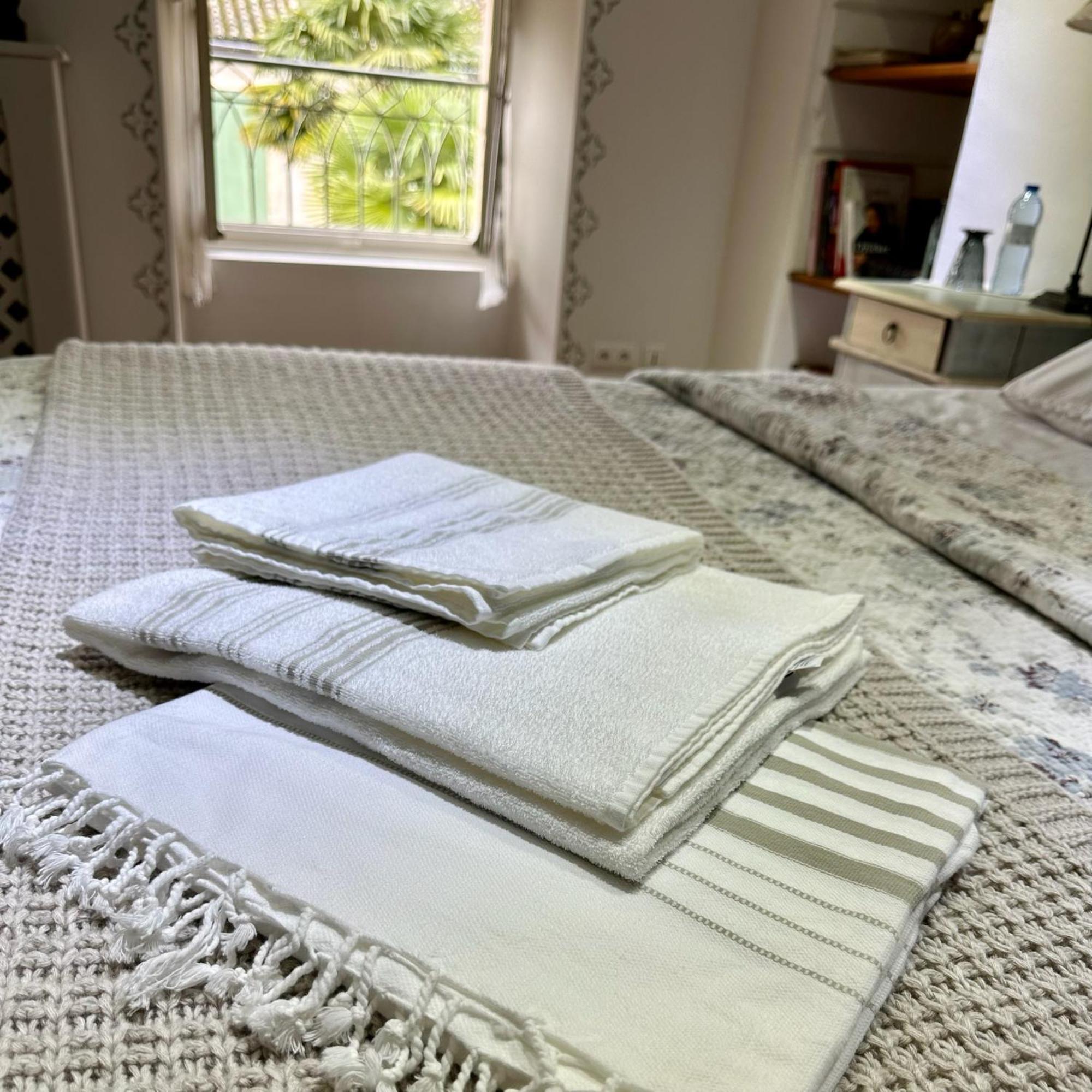 Cote Park Bed & Breakfast Givry  Ngoại thất bức ảnh