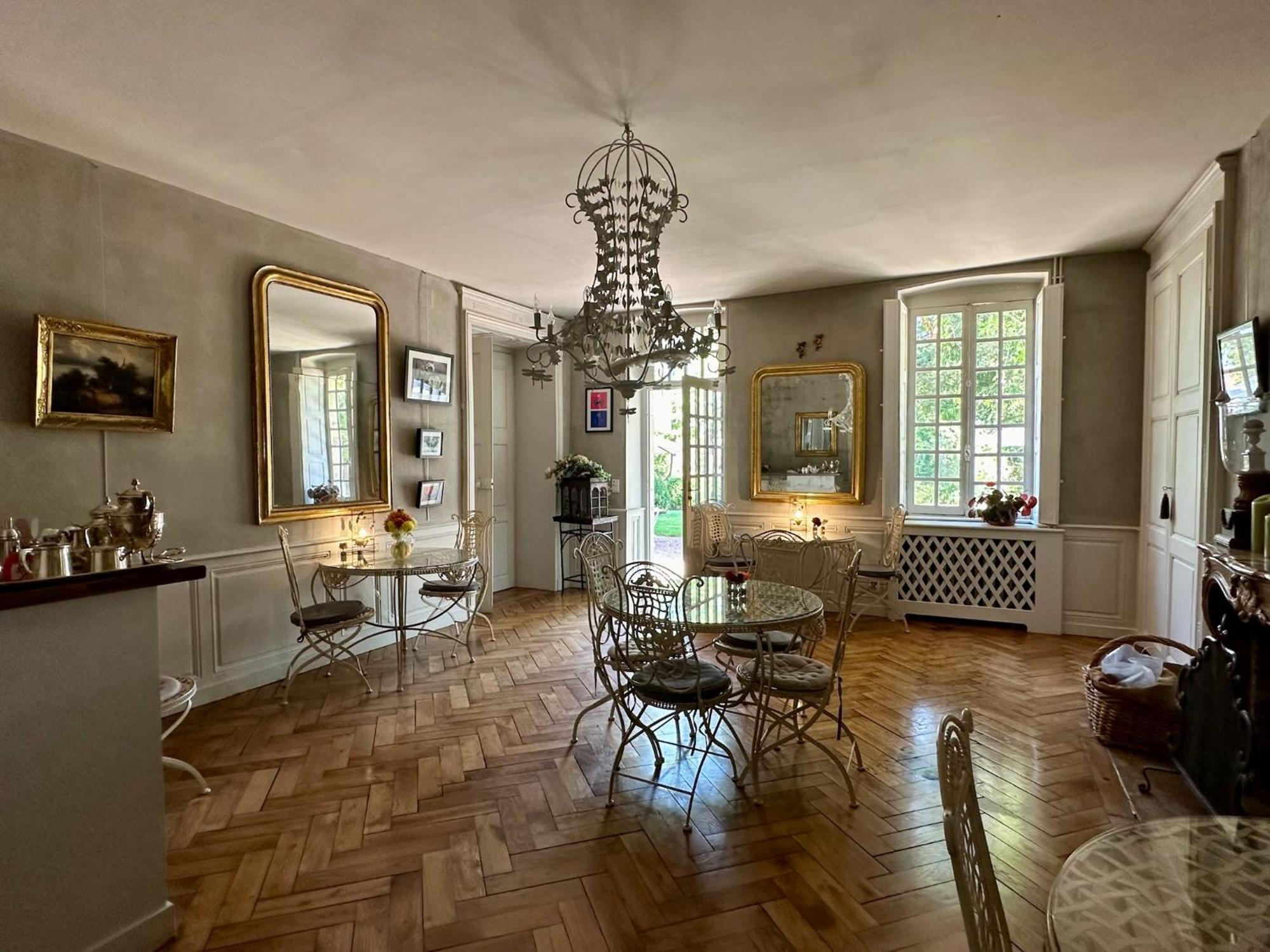 Cote Park Bed & Breakfast Givry  Ngoại thất bức ảnh